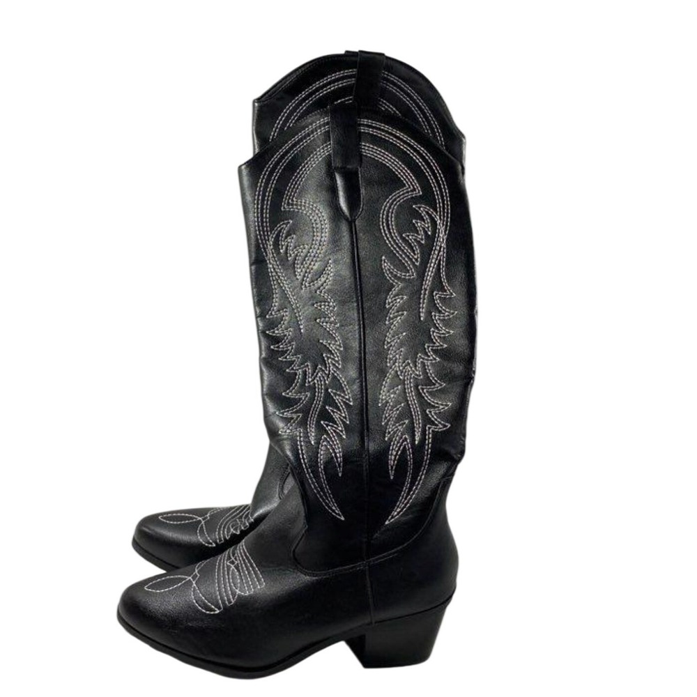 Black Western Cowboy Boots Women Size 7.5-8 Pointed Toe Contrast Stitching